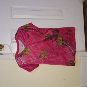 Realtree Camo V-Neck T-Shirt, Size M, Pink Camo